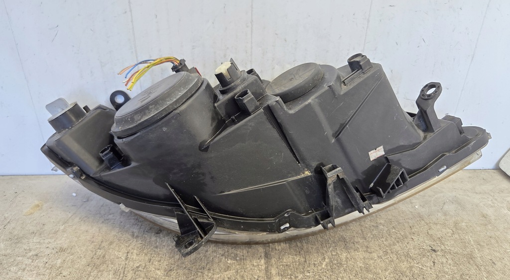 фото №8, Peugeot 307 лампа перед левая europa оригинал