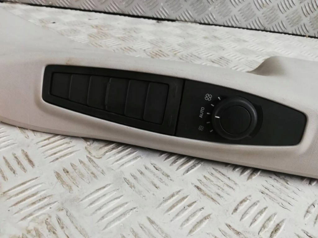 фото №5, C4 picasso защита стойка левая