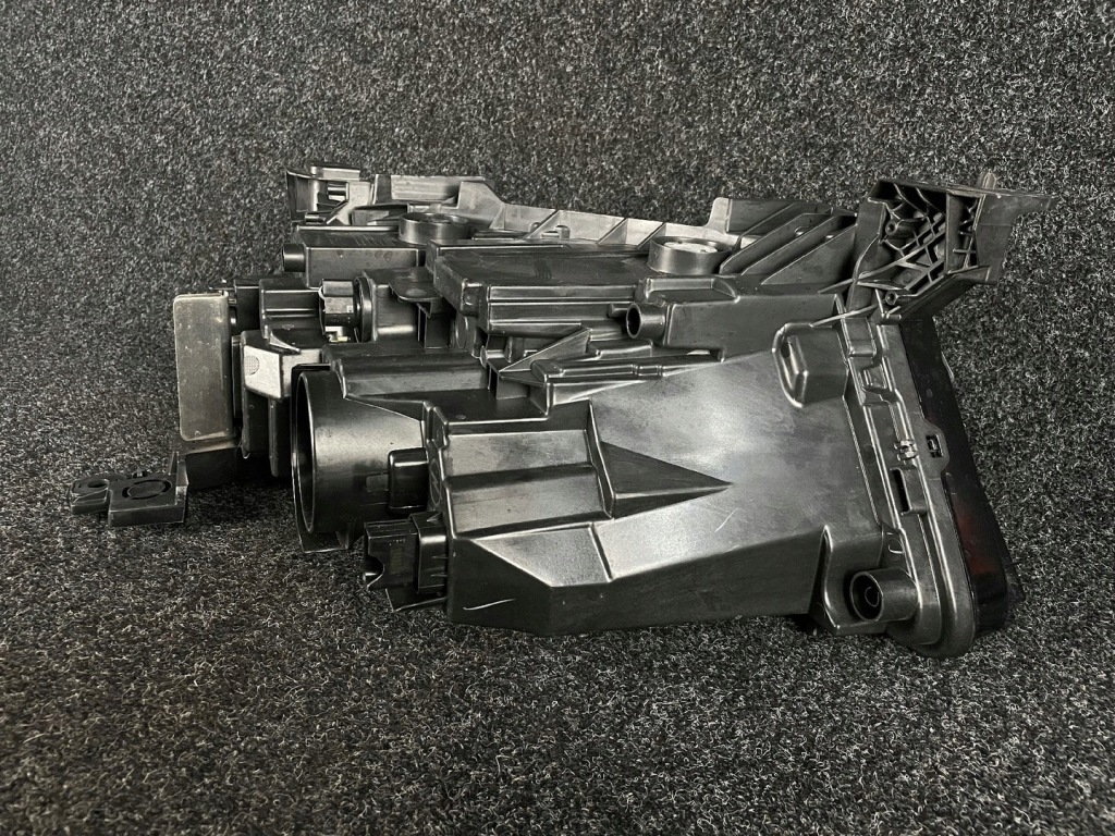 фото №8, Opel mokka b ii 20- лампа права перед передня 9847939180 jedna штука