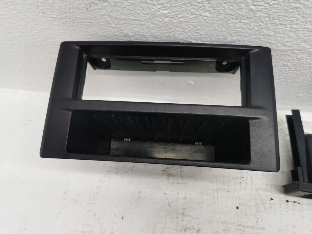 фото №2, Бардачок полка радио iveco daily iv 3802527 06-12