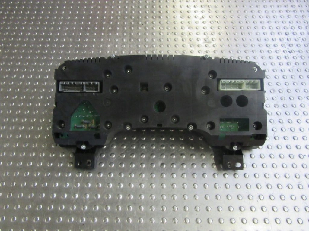 фото №10, Dodge durango ii 3.7i 07 счетчик приборы