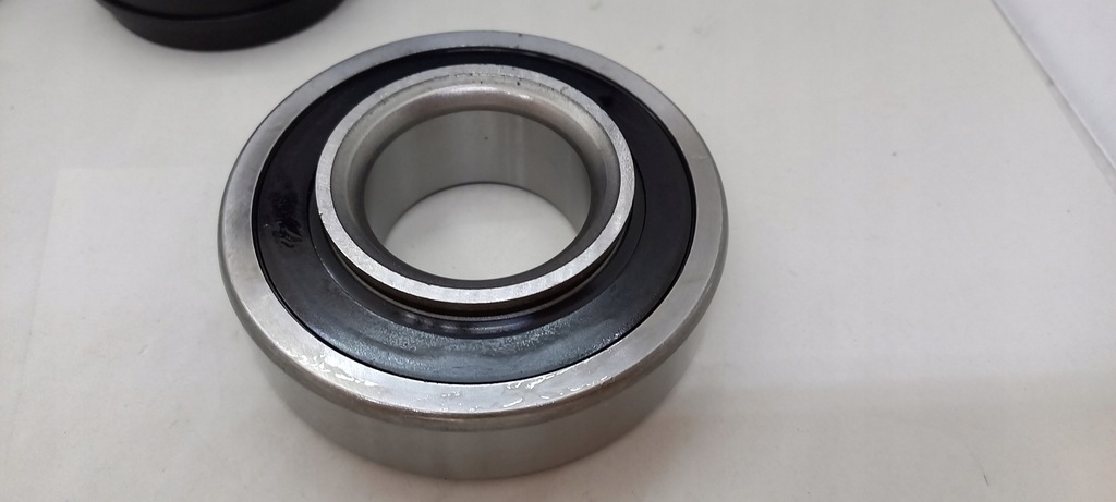 фото №2, Подшипник задняя toyota 4 runner hilux tacoma fortuner