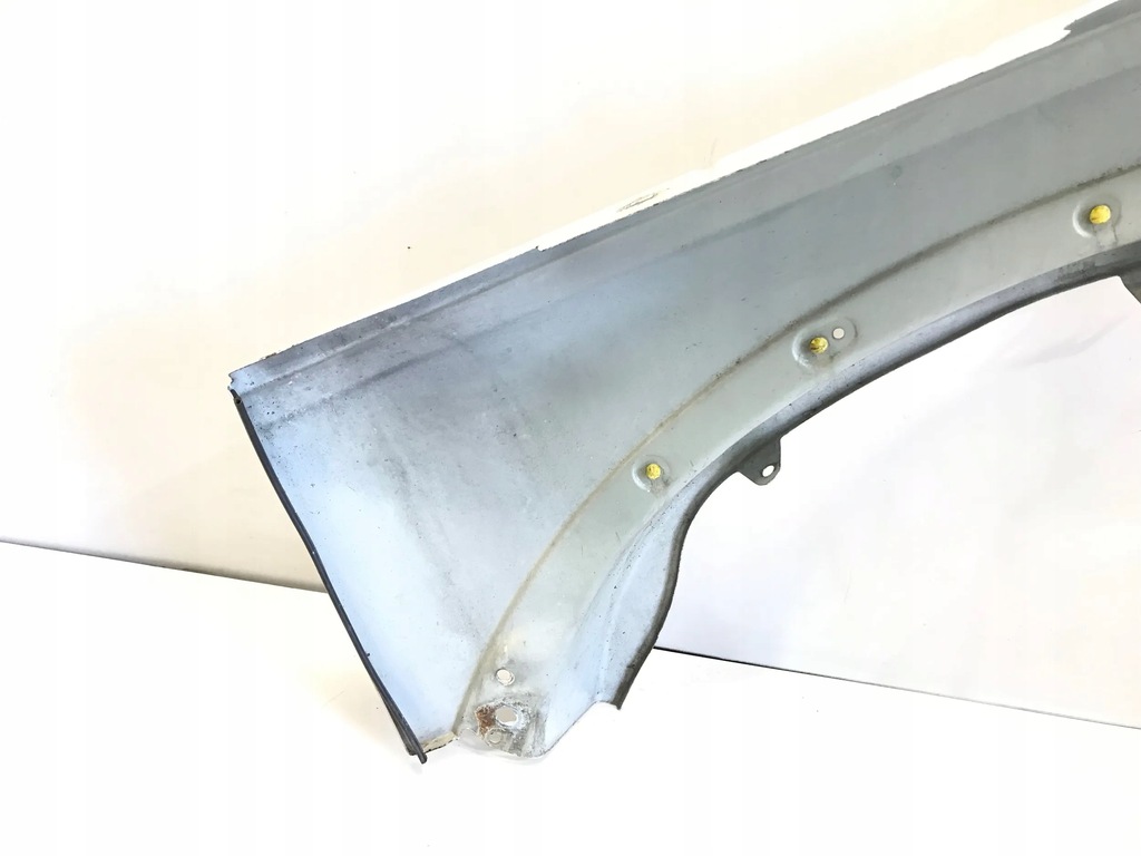 фото №11, Land rover discovery 3 - lr3 2005 po правая крыло