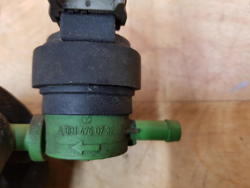 Клапан топлива mercedes w203 1.8k Доставка