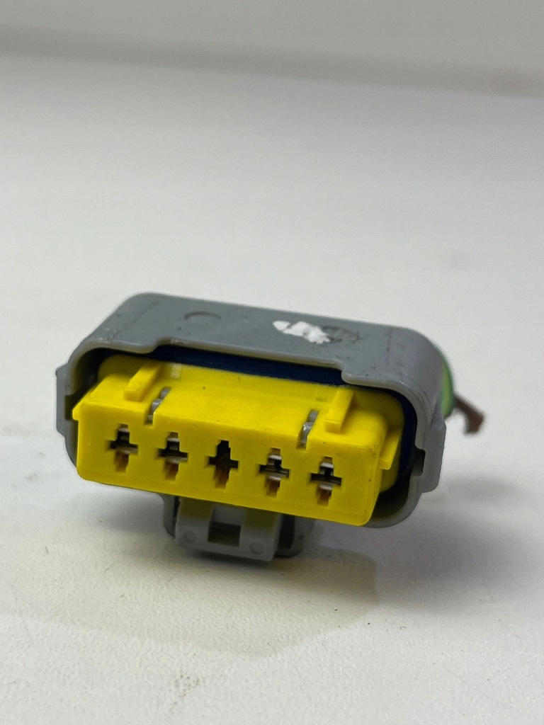 фото №7, Роз'єми штекер колодка коробка запобіжників bsm r02 citroen c5 iii x7