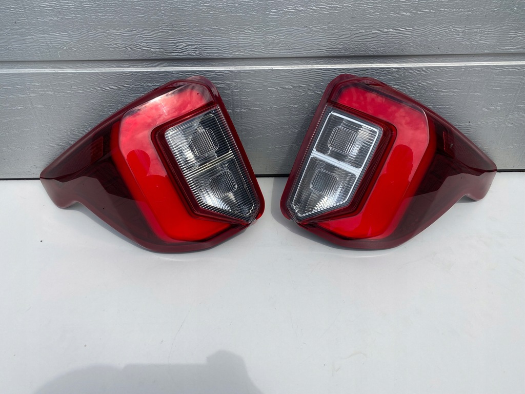 фото №1, Лампа лампи задня комплект ford explorer led idealne