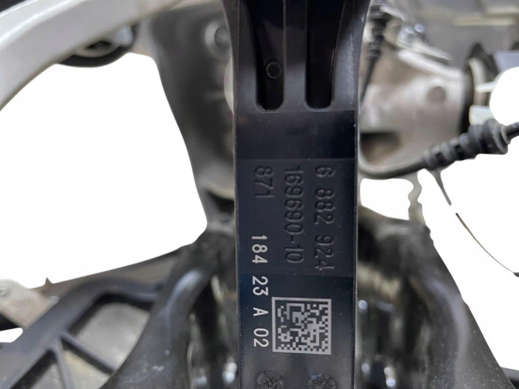 фото №9, Поворотный кулак правая задняя + рычаги + датчик bmw x6 g06 m60i g05 g07 lci 2023r