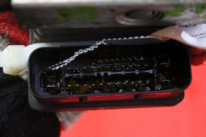 фото №10, Насос abs 9662150380 citroen c2 c 2 1.4 8v 73 km 03-08