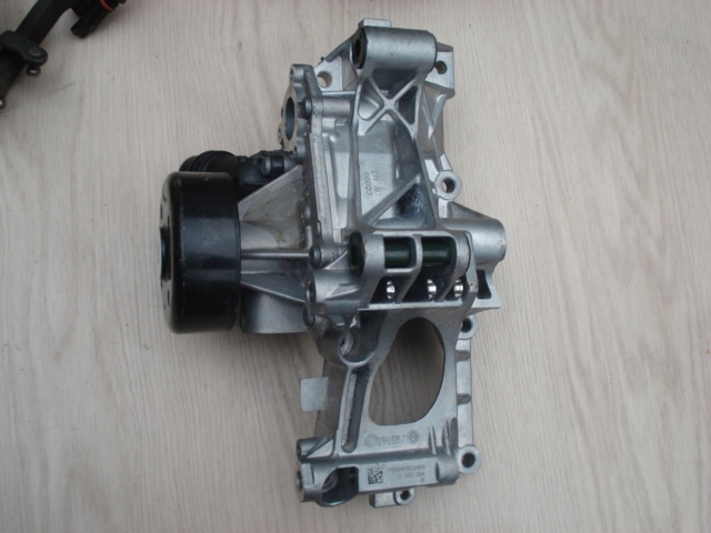 фото №6, Bmw x7 g07 насос wody термостат 5b43066