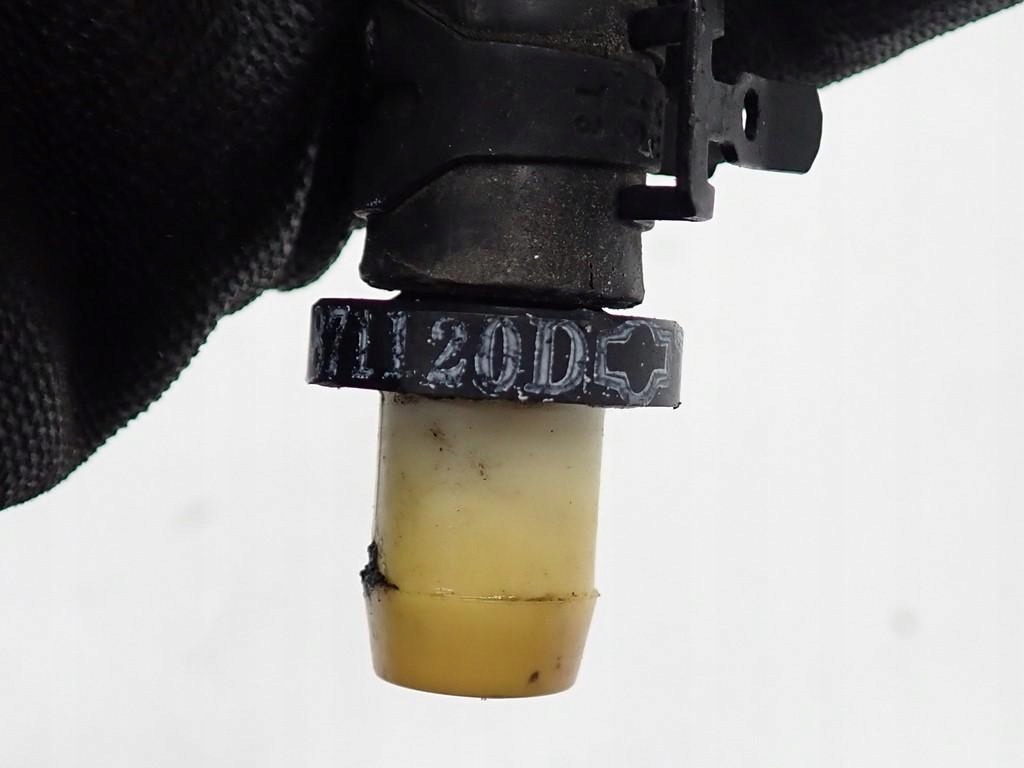 фото №8, Wąż шланг трубка вентиляция картера dacia sandero ii logan ii 0.9 tce 19r