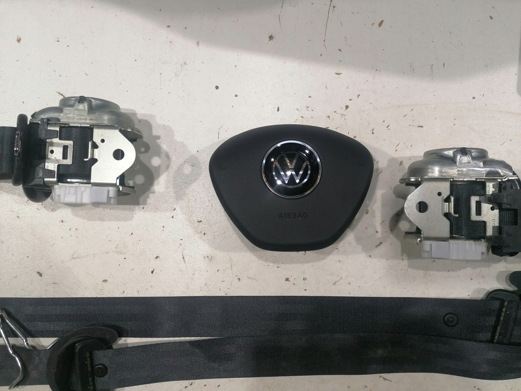 фото №3, Vw t-roc troc lift 2ga приборная панель консоль подушка безопасности ремни