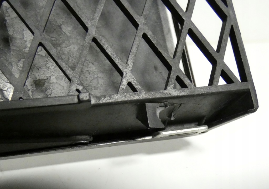 фото №6, Audi r8 spyder 427825313 решітка впуск повітря кришки задня