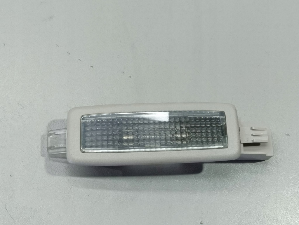 фото №1, Освещение кабины задняя renault espace iv laguna ii 8200003035