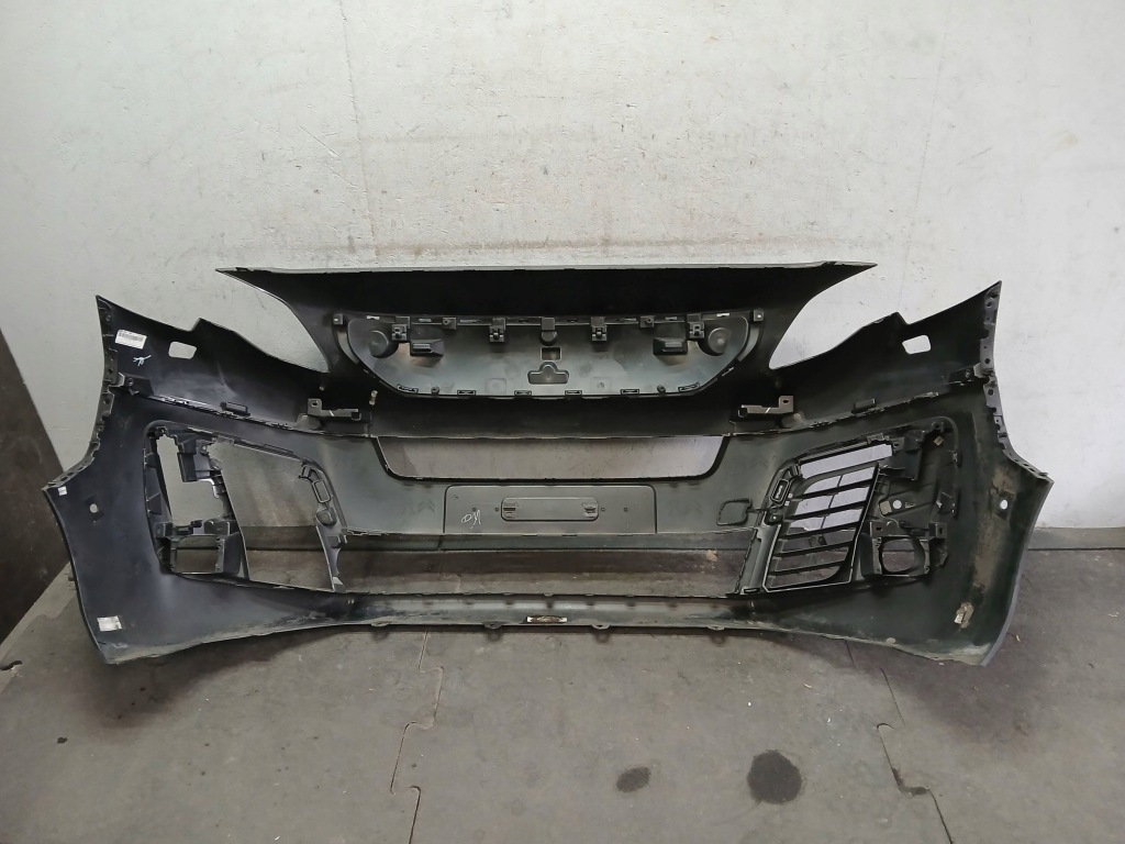 Купить Бампер перед peugeot traveller 16-