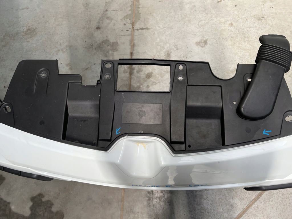 Бампер передний renault megane 3 4 pdc ксенон Киев