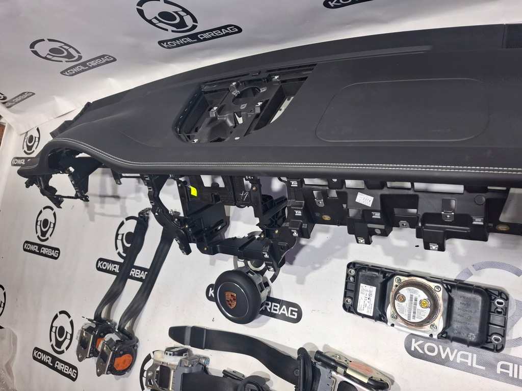 фото №5, Porsche macan 95b przed lift білий nić панель приладів консоль подушка безпеки ремені оригінал