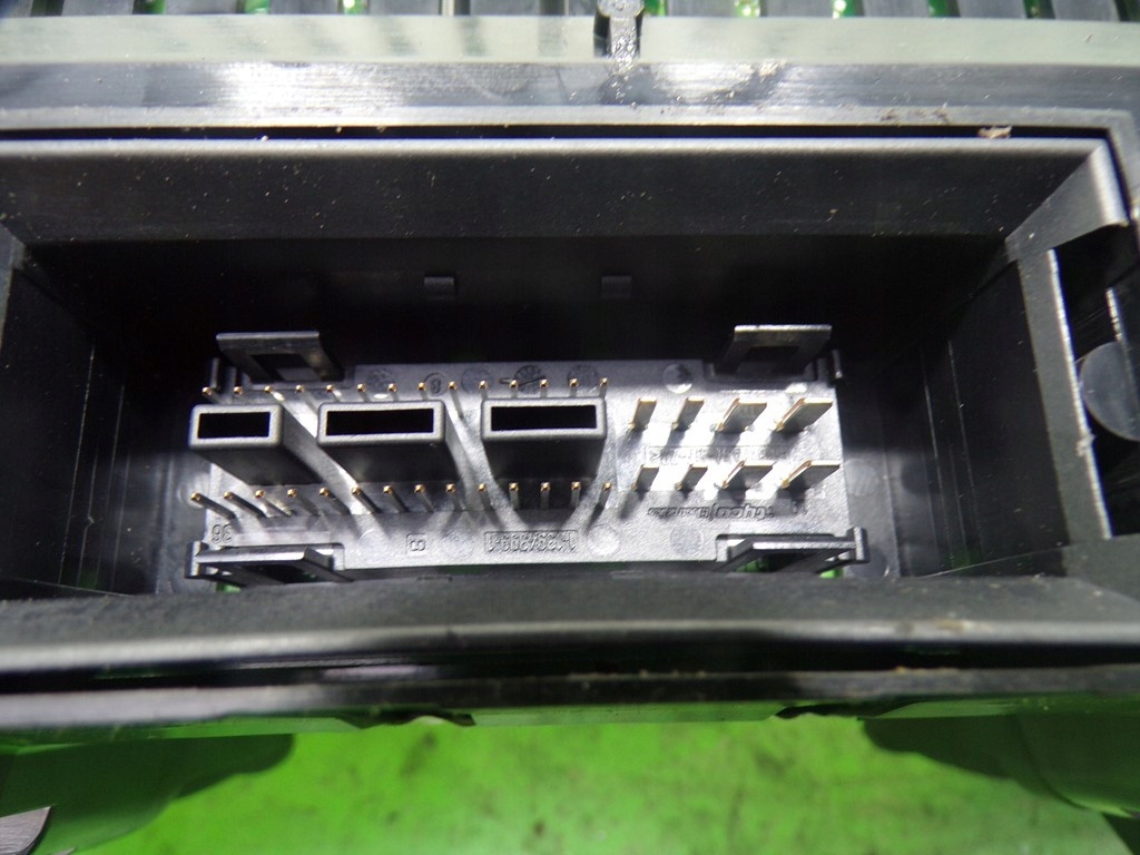 фото №6, Счетчик приборы seat toledo iii 3 altea 5p0920840a 110080281006 europa