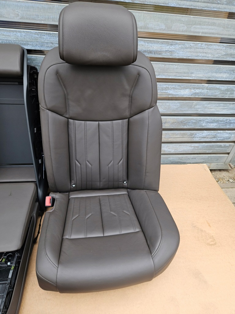 фото №10, Audi a8 d5 4n long сиденья заднее сиденье подлокотники обивка обшивки кожа коричневый