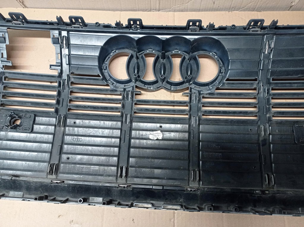 фото №14, Решітка радіатора решітка радіатора audi e-tron 4ke853651