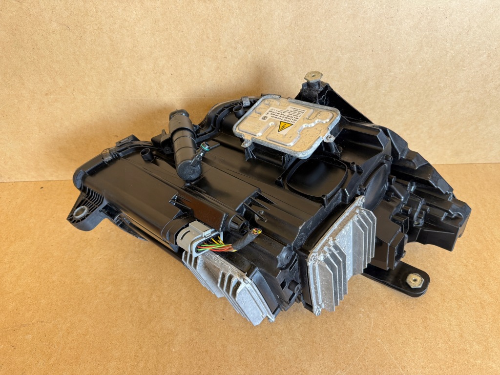 Фара левая перед led ils 2188202159 mercedes cls w218 с Разборки