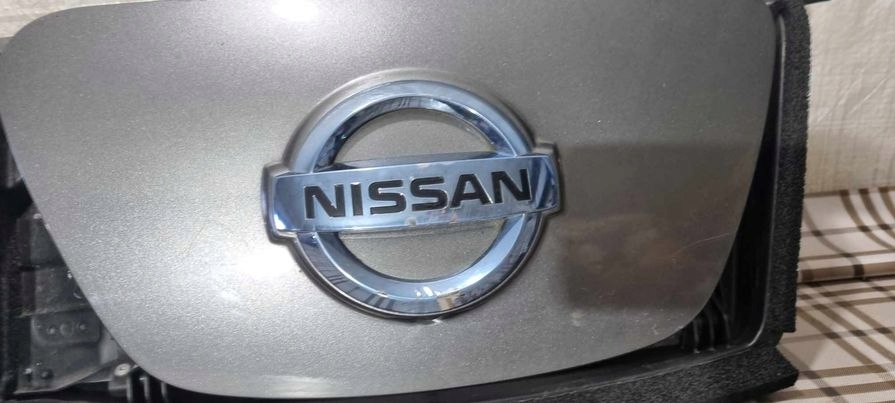 фото №5, Nissan leaf i крышка багажника порт зарядки камера