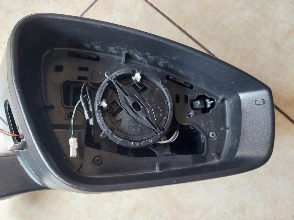 фото №9, Зеркало - правое - ассистент - audi q4 e-tron - 89a - 17 pin