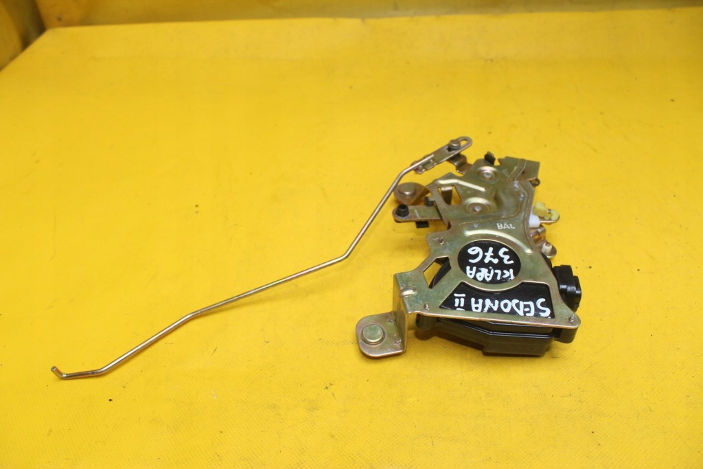 фото №4, Замок крышки задняя kia sedona ii carnival ii