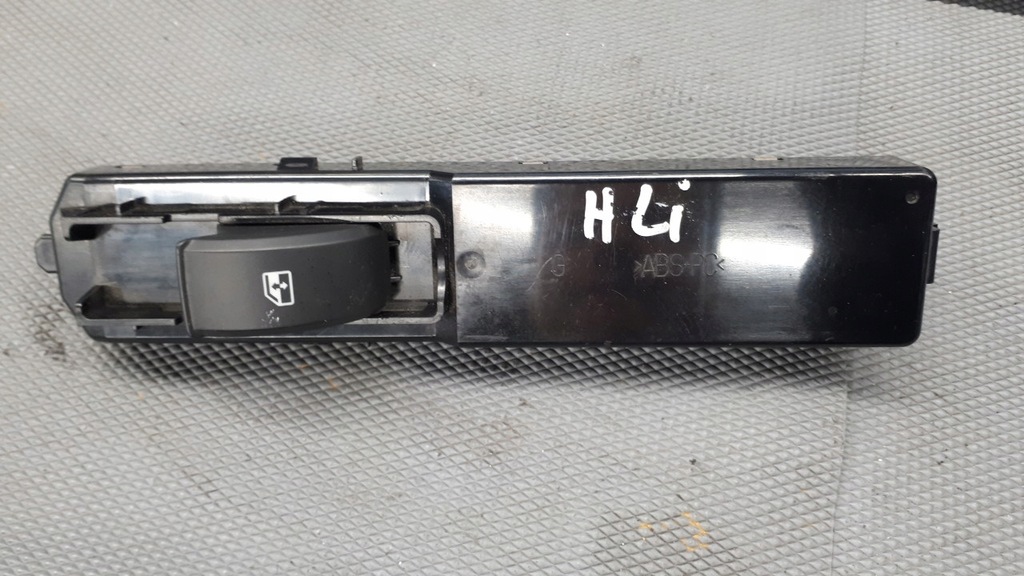 фото №1, 12764030 перемикач скло saab 93 ii