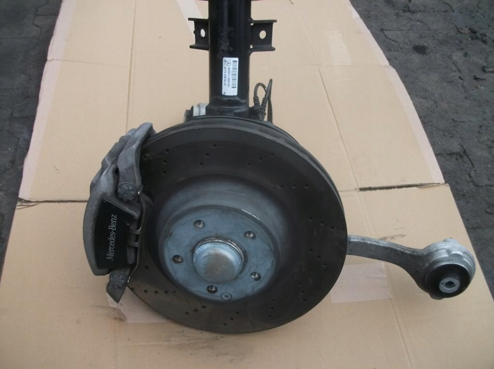 фото №2, Mercedes slk w172 r172 поворотний кулак права правий перед