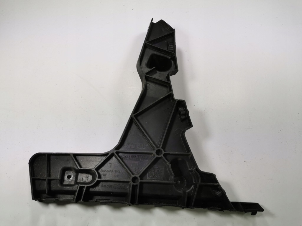 Купить Q5 направляющая бампера левый задняя 8r0807453