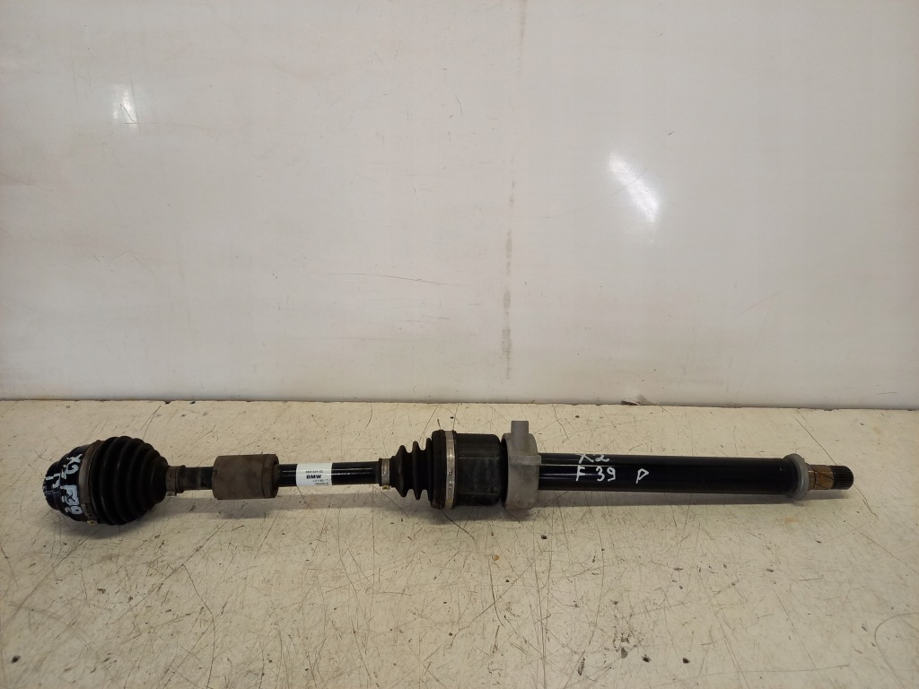 Купить Приводной вал правая bmw x2 f39 f48 mini f60 f55 8681524