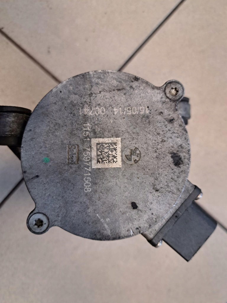 Купить Bmw оригинальный номер 1151759771508 насос воды