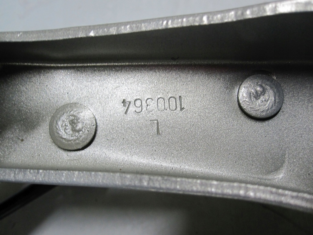 фото №5, Vw passat cc 08r петля крышки левый 3c8827301a