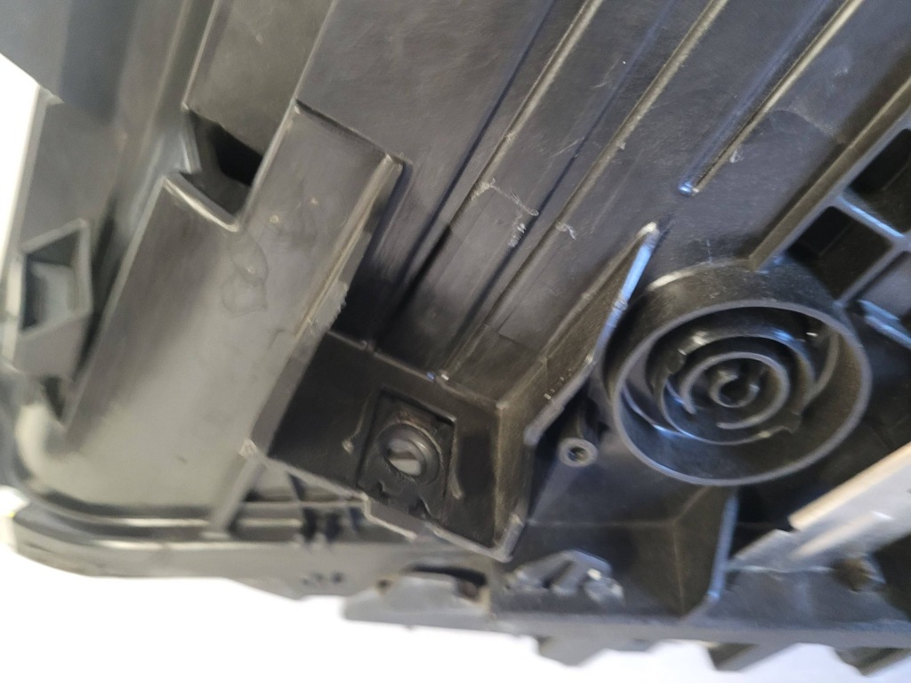 Bmw x1 f48 lci рестайлинг  фара правый  full led правая  5a01172 Киев