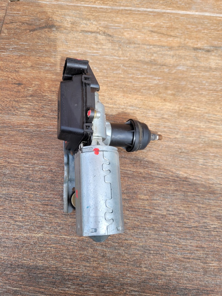 фото №8, Jeep cherokee kj 01-07r моторчик дворники задний