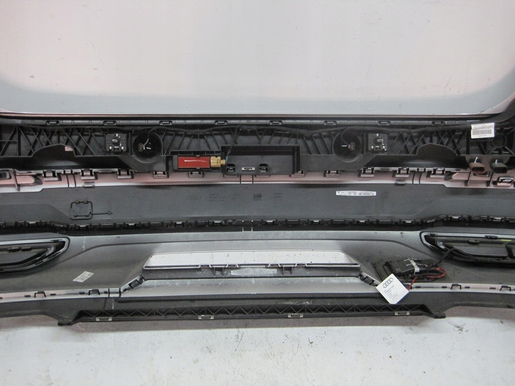 фото №8, Бампер audi q3 83a 20r 6pdc модуль задняя задний