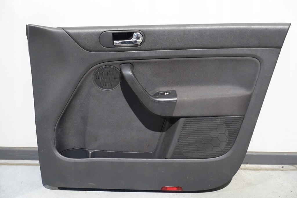 фото №1, Vw golf v plus обшивка обивка дверь правая перед