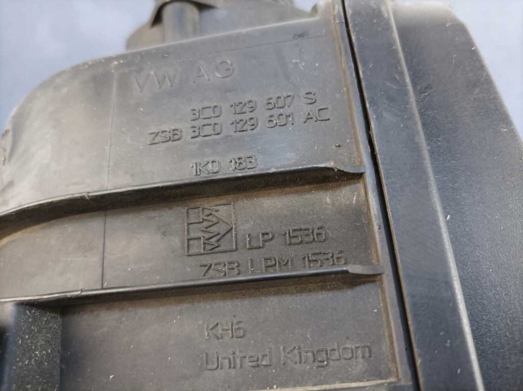 фото №5, Vw touran i корпус фильтра воздуха 3c0129607s