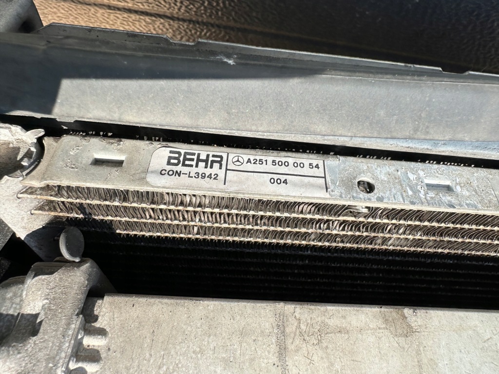 Комплект радиатор, набор mercedes ml w164 4.2 cdi ml 420 cdi с Разборки