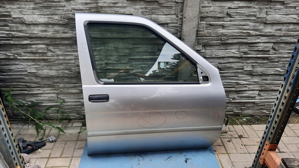 фото №1, Дверь перед передние правое nissan pathfinder 03r