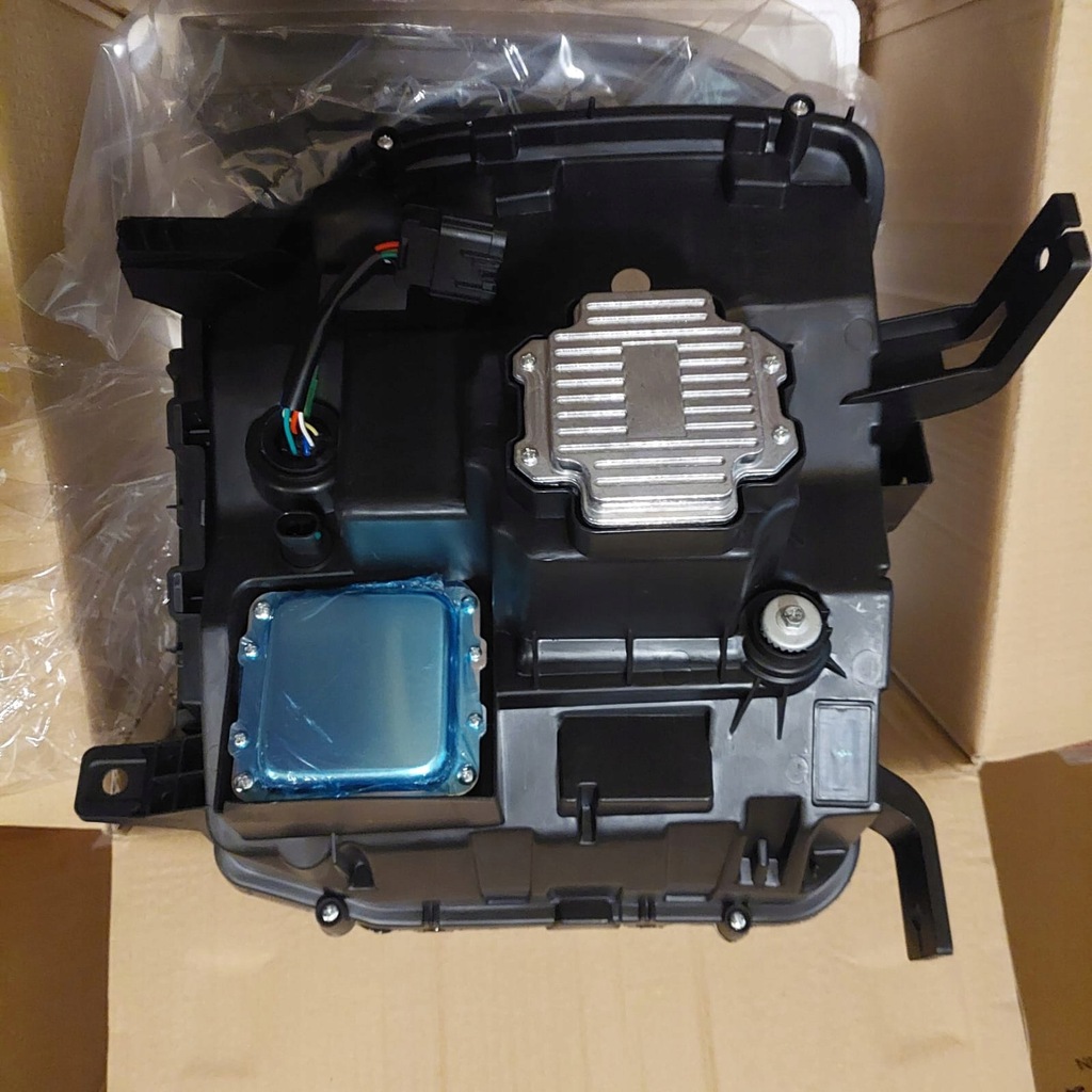 фото №12, Gmc sierra 1500 2500 3500 2014-2018 лампа лампи передні комплект led vland