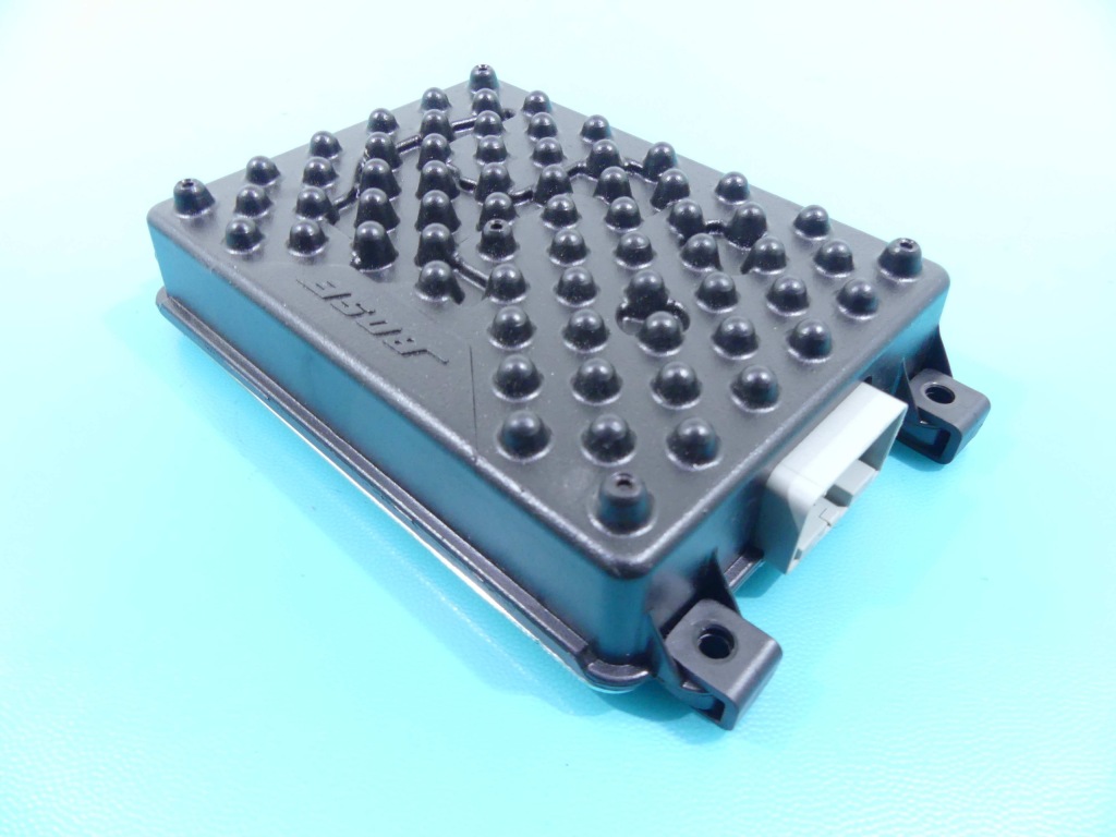 фото №1, Усилитель сабвуфер bose porsche panamera i 970