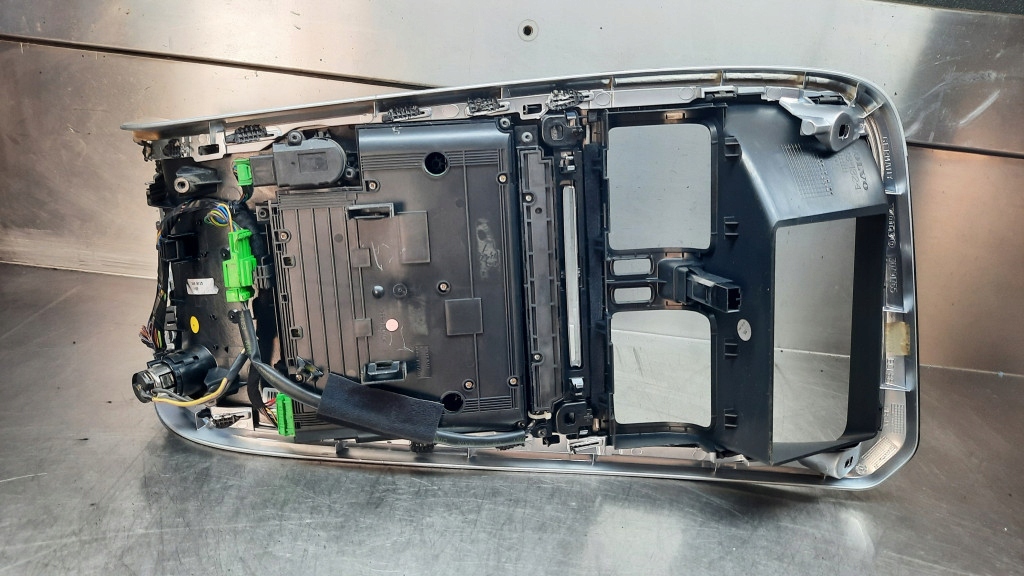 фото №12, Панель середній панель кондиціонера volvo xc60 08-13r