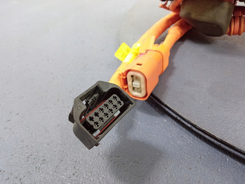 фото №4, Optima iv hybrid роз'єм заряджання 91886-a8011