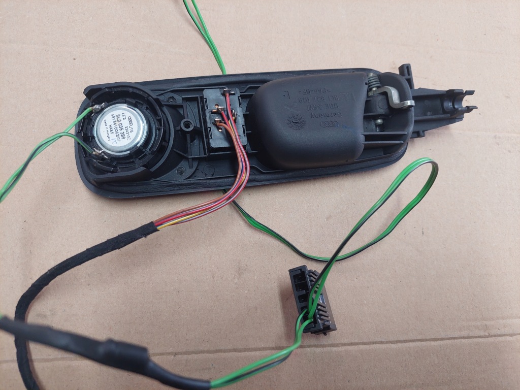 фото №3, Ручка внутрішня перед ліва audi a3 8l справна пружинка + динамік