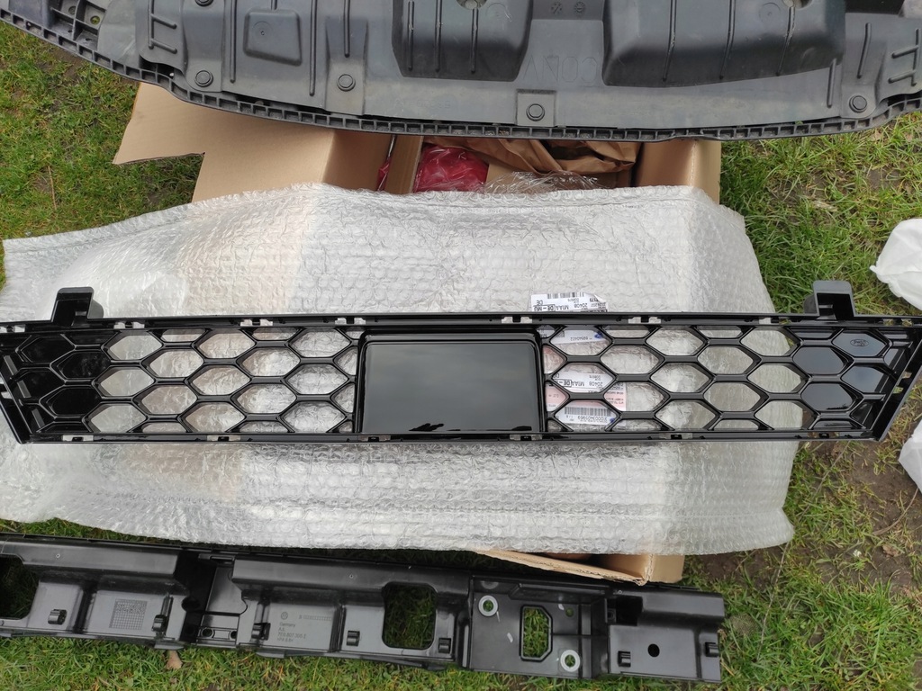 фото №1, Ford edge 2018 нижняя решётка решётка радиатора pod радар оригинальная ford st usa