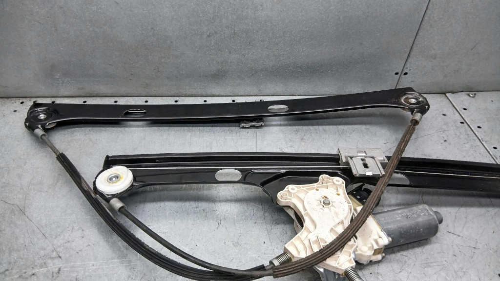 Подъемник правый перед mercedes vaneo w414 01-05r 1.7cdi a4147200946 с Разборки