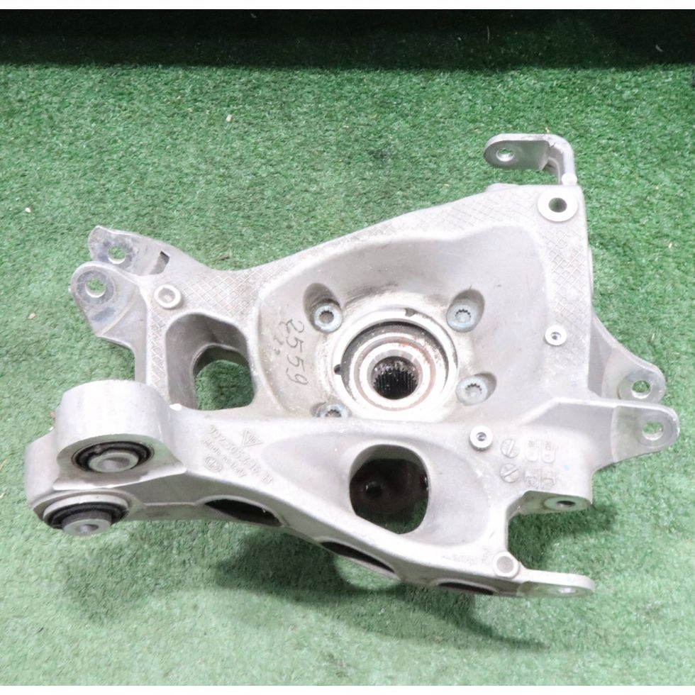 фото №1, Поворотний кулак ступиця задня правий porsche 911 992 21- 992505436b