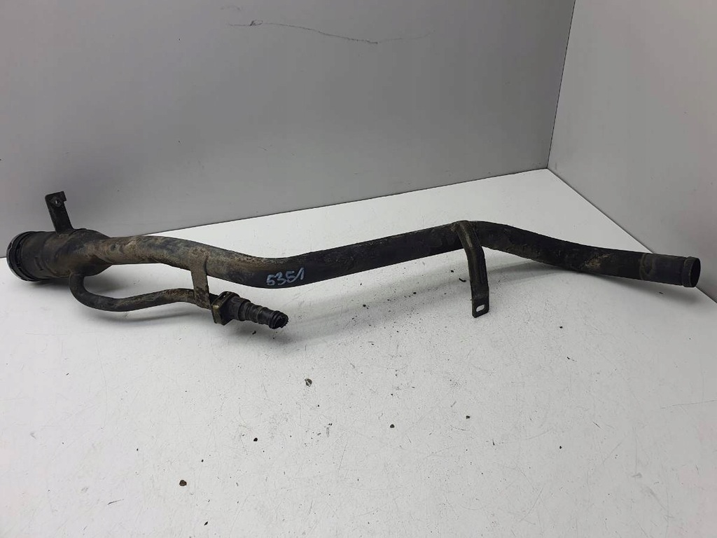 фото №1, Заливная горловина труба топлива jeep compass ii 1.4 бензин