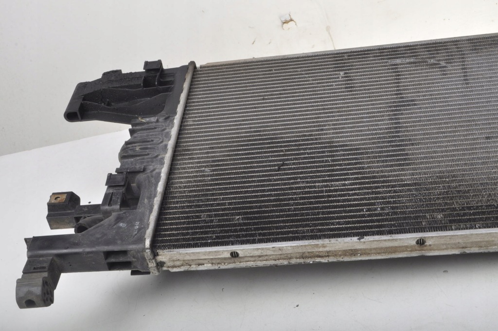 Opel astra j iv 1.3 cdti радиатор воды 13267655 с Разборки